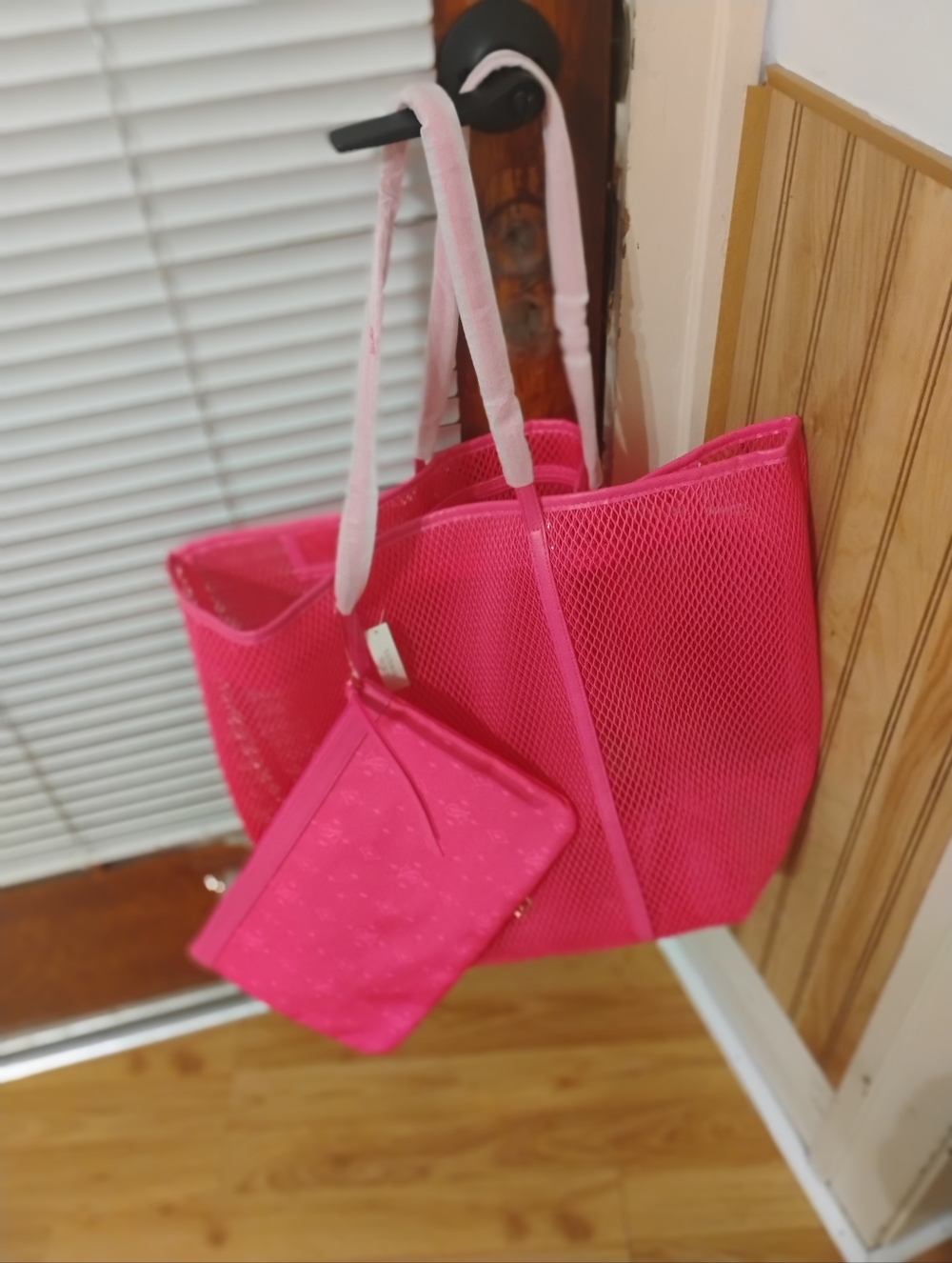 Victoria Secret Mesh Tote Bag And Pouch Set